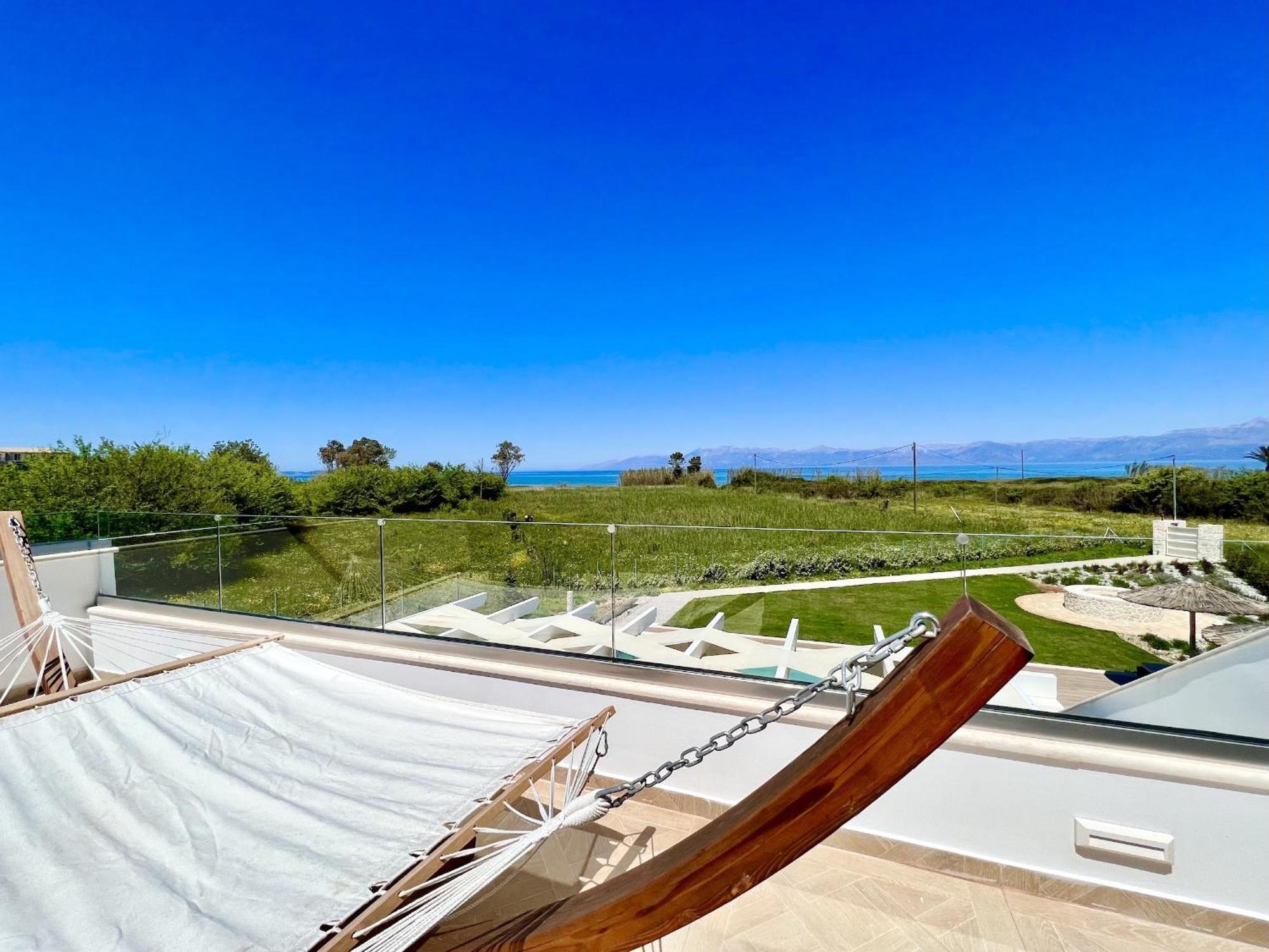 Villa Danune Luxury Beachfront With Private Pool By Dadovillas